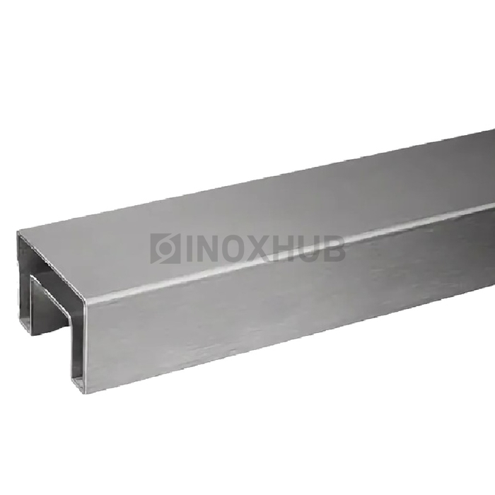 Труба с пазом 24×24 мм профильная 40×40×1.5×6000 мм AISI 304 ASTM A554 GRIT 600